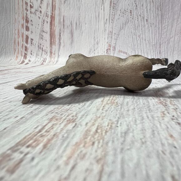 Schleich Grey Arabian Horse 73527 Figure 2013 Braids 5" - Picture 12 of 12